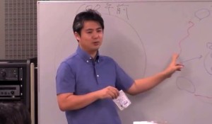 2015y12m16d_004511473