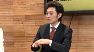 2015y12m17d_184451627