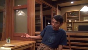 2015y12m17d_005714271