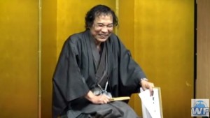 2015y11m03d_183945023